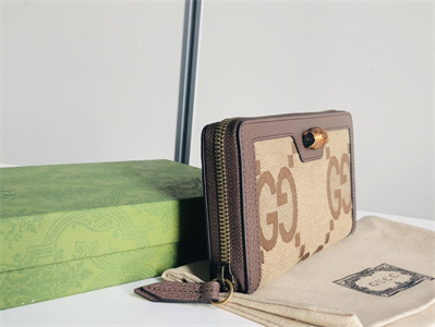 Gu.cci Diana Jumbo GG Wallet 658634