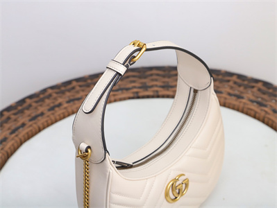 Gu.cci GG Marmont Half Moon Shaped Mini Bag White 699514