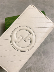 Gu.cci Blondie Zip Around Wallet White Leather 760312