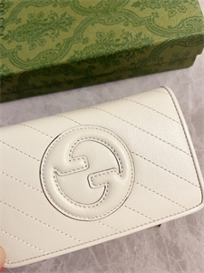 Gu.cci Blondie Wallet White Leather 760336