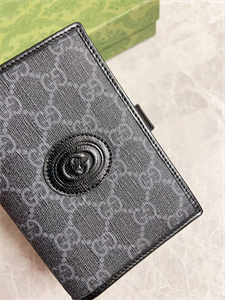 Gu.cci GG Passport Case With Interlocking G 724562