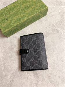 Gu.cci GG Passport Case With Interlocking G 724562