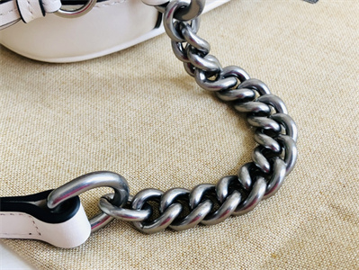 Gu.cci GG Marmont Small Shoulder Bag White 447632