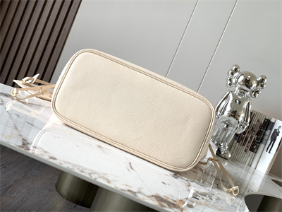 L.V Neverful MM Monogram Empreinte Cream M21579