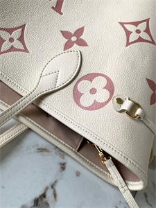 L.V Neverful MM Monogram Empreinte Cream M21579