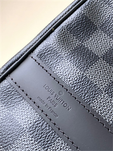 L.V Keepall Bandoulière 45 Damier Graphite M41418