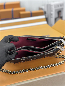 L.V  Multi Pochette Accessories Monogram Empreinte Grained Cowhide Black/Beige M45777