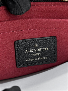 L.V  Multi Pochette Accessories Monogram Empreinte Grained Cowhide Black/Beige M45777