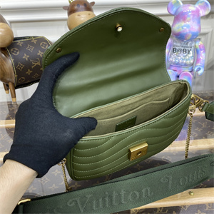 L.V New Wave Multi Pochette Khaki Green M56471