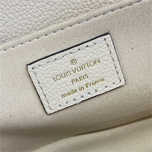 L.V Pochette  Métis  East West Monogram Empreinte Cream M22942