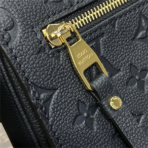L.V Pochette  Métis  Monogram Empreinte Black M41487