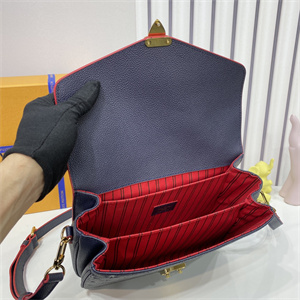 L.V Pochette  Métis  Monogram Empreinte Navy M44071