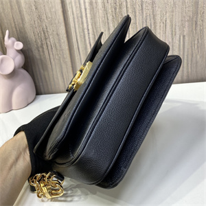 L.V Pochette  Métis  East West Monogram Empreinte Black M46595