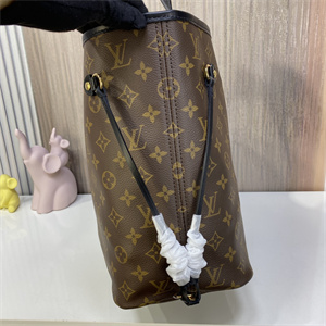 L.V Neverful MM Monogram Canvas Inside Red M41176