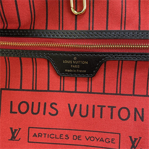 L.V Neverful MM Monogram Canvas Inside Red M41176