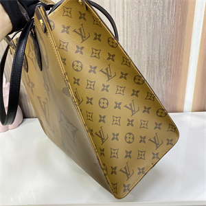 L.V ONTHEGO GM Monogram Canvas with Black Leather Long Strap M45320