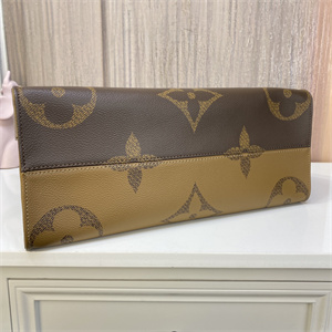 L.V ONTHEGO MM Monogram Canvas with Black Leather Long Strap M45321