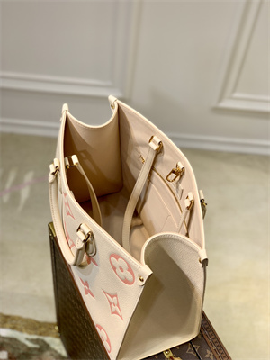 L.V ONTHEGO MM Monogram Empreinte Cream/Pink M21575