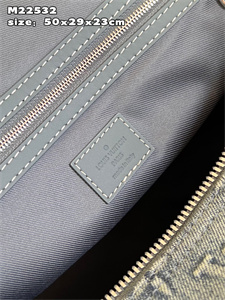 L.V Keepall Bandoulière 50 Monogram Washed Denim M22532