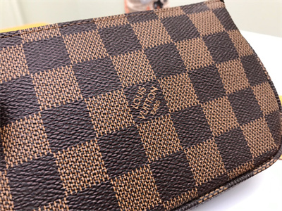 L.V Mini Pochette Accessories Damier Ebene N58010