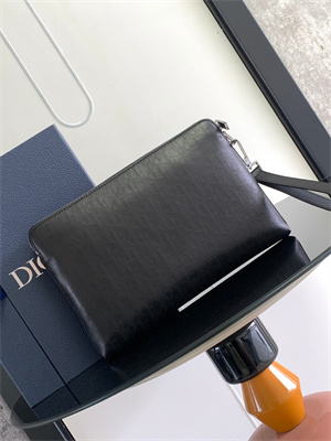 Di.or Pouch  Black Oblique Galary Calfskin