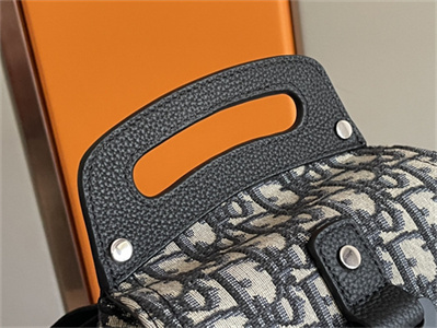 Di.or Mini  Gallop Sling Bag Beige & Black oblique Jacquard Black Grained Calfskin