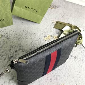 Gu.cci GG Supreme  Clutch With Web 523603