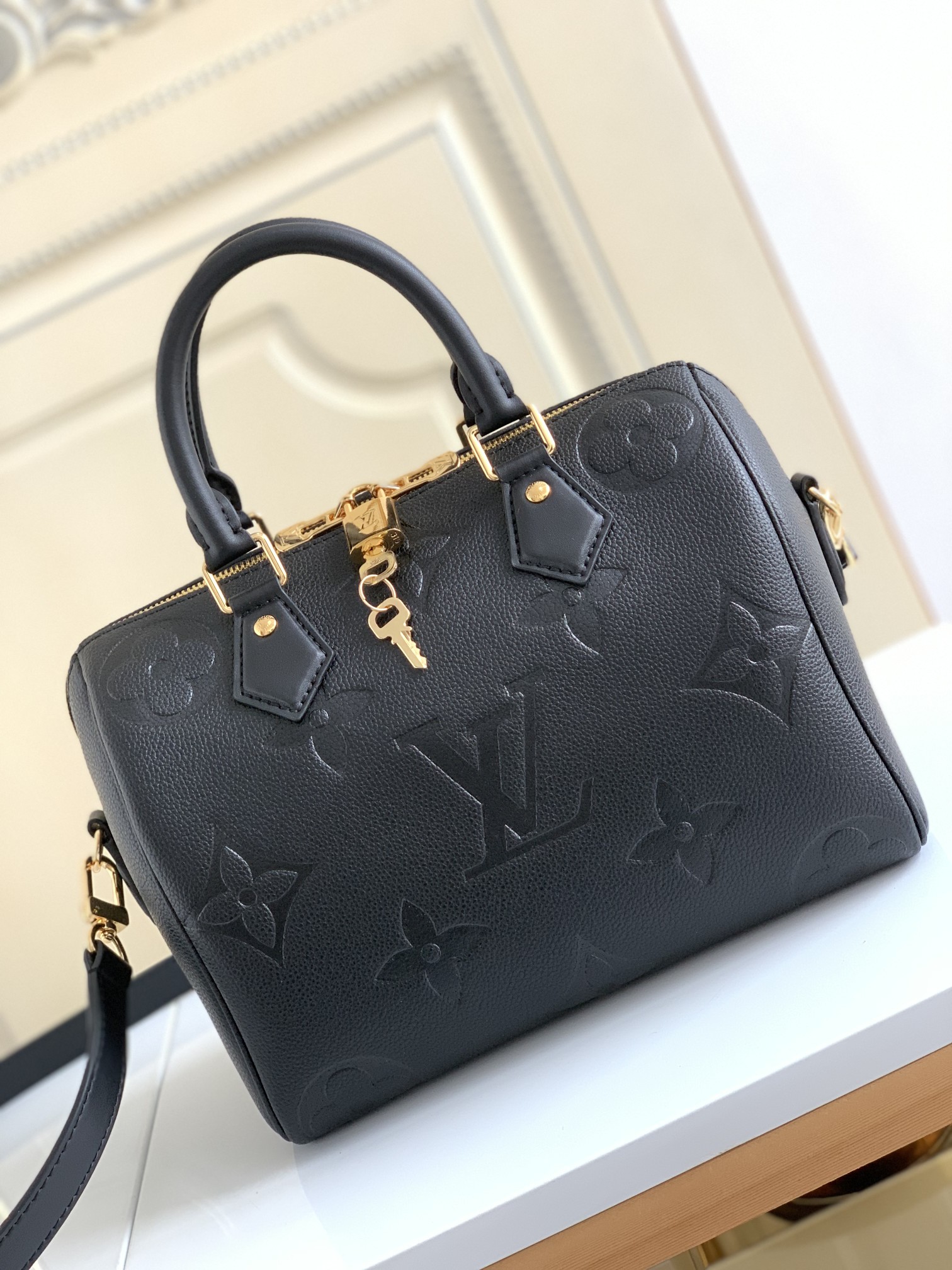 L.V Speedy Bandoulière 25 Monogram Empreinte  Black M58947