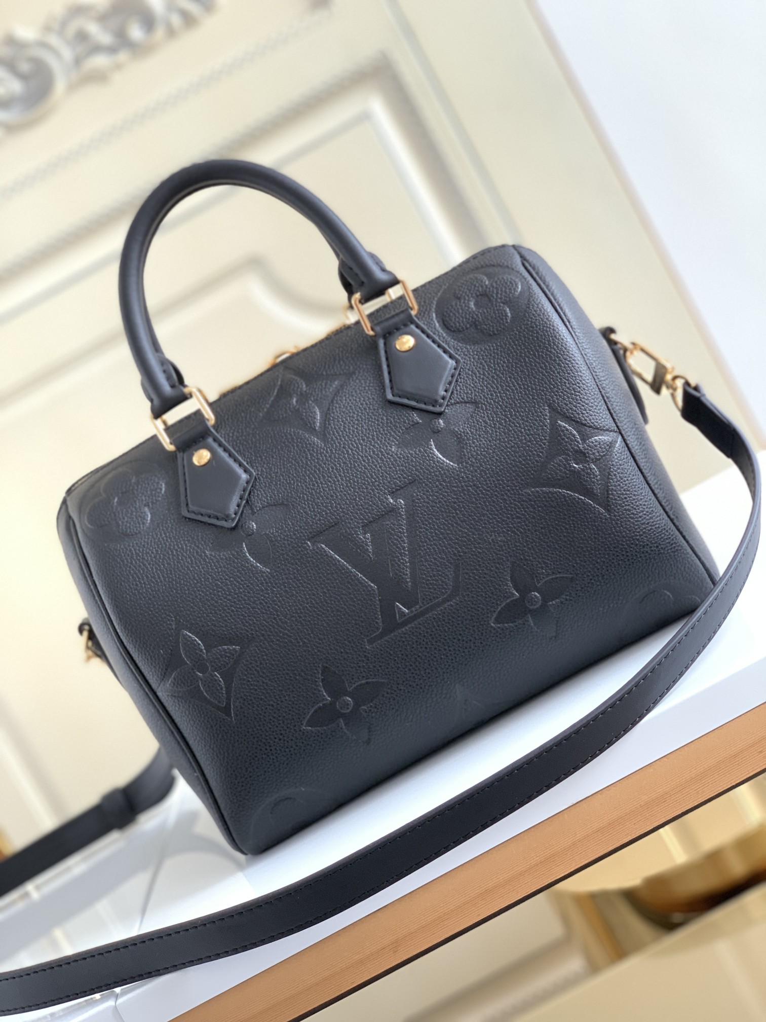 L.V Speedy Bandoulière 25 Monogram Empreinte  Black M58947
