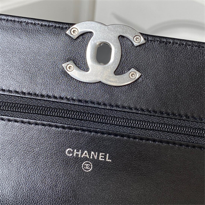 Cha.nel Wallet On Chain Lambskin Silver Tone Metal Black AP3267