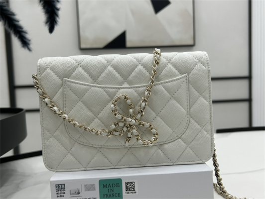 Cha.nel Wallet On Chain With Bowknot Grained Calfskin Gold Tone Metal White AP3304