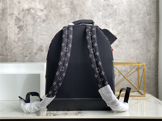 L.V MultiPocket Backpack Taurillon Leather& Monogram Denim Black M45973
