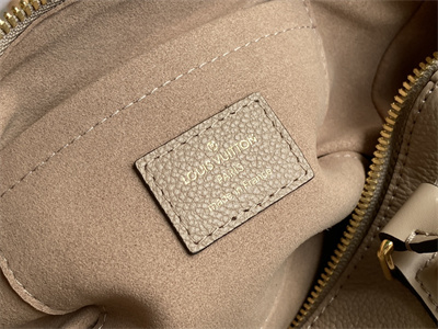 L.V Speedy Bandoulière 20 Giant Monogram Empreinte Tourterelle Beige M58953