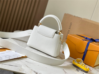 L.V Capucines Mini Bag Taurillon Leather White M59433