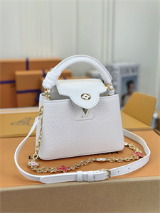 L.V Capucines Mini Bag Taurillon Leather White M22375