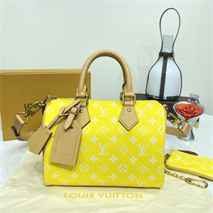 L.V Speedy P9 Bandoulière 25 Monogram Soft Calfskin Jaune Mat M24426
