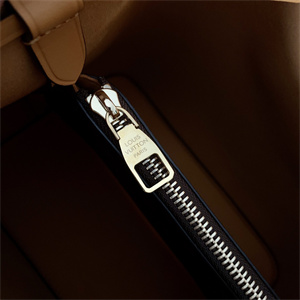 L.V Néonoé MM Bag Monogram Canvas M43430