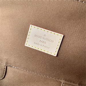 L.V Packing Cube PM Monogram Canvas M43688