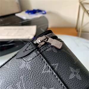 L.V Packing Cube MM Monogram Eclipse M43689