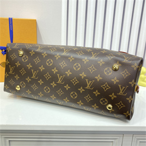 L.V Carryall MM Bag Monogram Canvas M46197