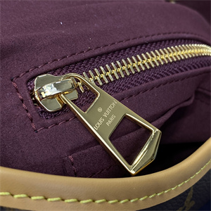 L.V Carryall PM Bag Monogram Canvas M46203