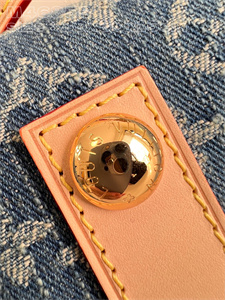 L.V Carryall MM Bag Monogram Denim M46855