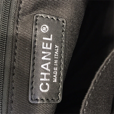 Cha.nel Deauville MM Shopping Bag Mixed Fibers Silver Tone Metal Black/White A67001