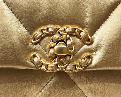 Cha.nel 19 Handbag Goatskin Gold Double C Metal Gold AS1160
