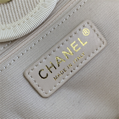 Cha.nel Deauville Large Shopping Bag Bead Mixed Fibers Gold Tone Metal Cream A66941