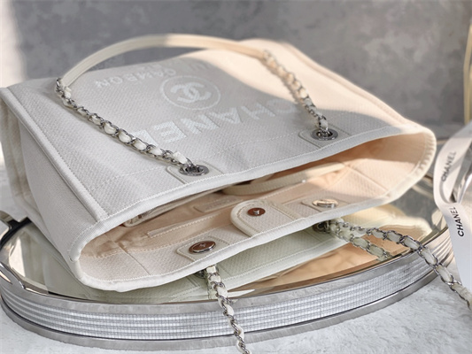 Cha.nel Deauville MM Shopping Bag Mixed Fibers Silver Tone Metal Cream A67001