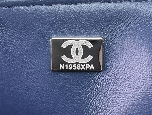 Cha.nel Medium Classic Flap Bag Tweed Silver Tone Metal Navy A01112