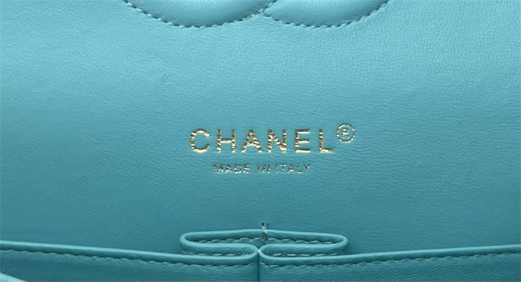 Cha.nel Medium Classic Flap Bag Tweed Gold Tone Metal Blue A01112