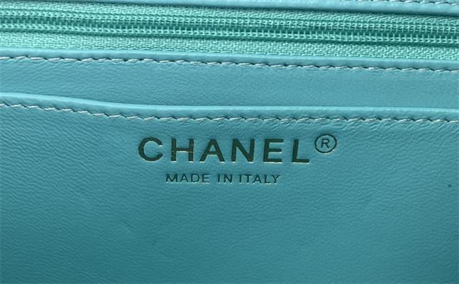 Cha.nel Mini Classic Flap Bag Tweed Gold Tone Metal Blue A01116