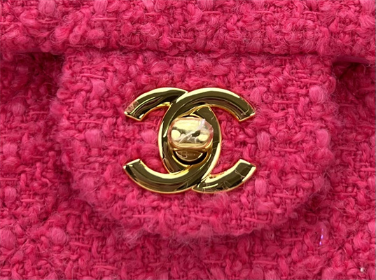 Cha.nel Mini Classic Flap Bag Tweed Gold Tone Metal Fuchsia A01116